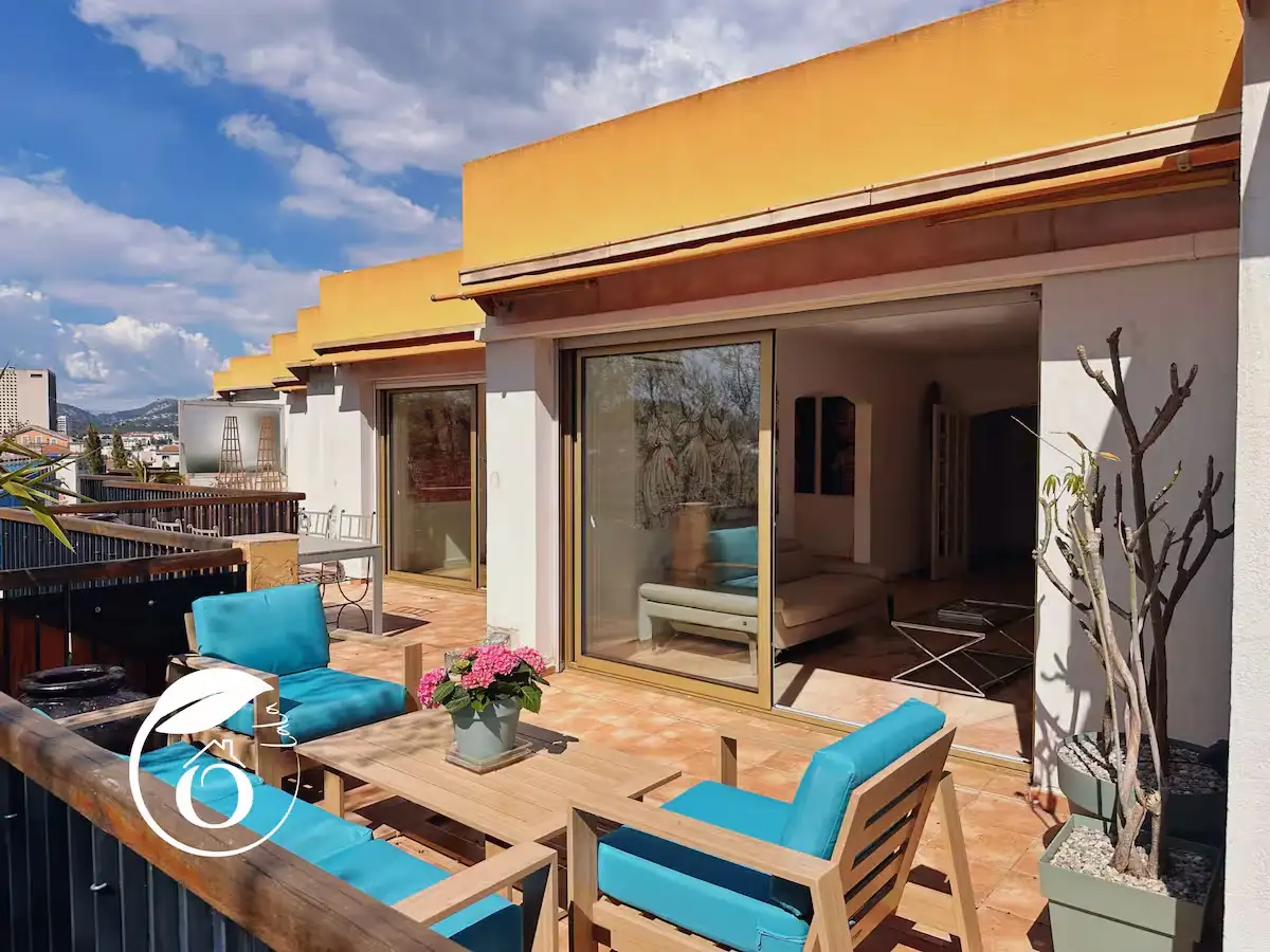 Logement-seyne-france01